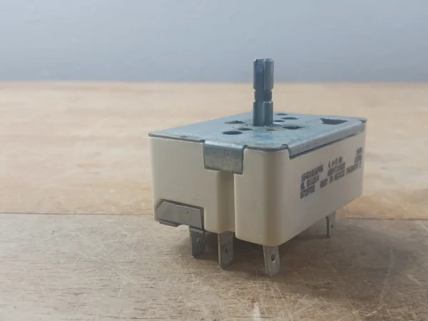 Interruptor GE Range Infinite Wb24t10022 164D1816p06-
