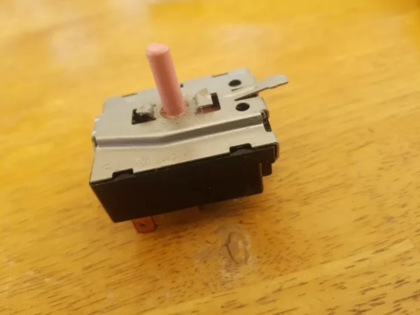 Interruptor de temperatura de secadora GE 212D1261P003 (garantía de devolución de dinero)-