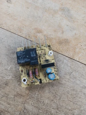 Tablero de control para refrigerador Whirlpool 2303825A-