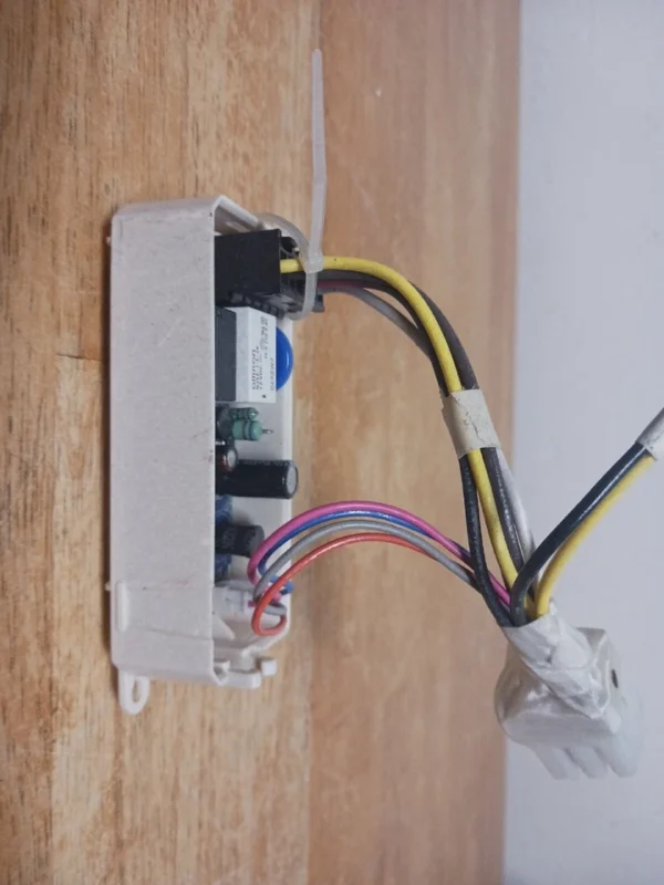 Tablero de control para refrigerador Whirlpool W11176901 (garantía de devolución de dinero)-