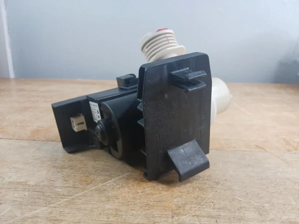 Bomba de drenaje para lavadora Frigidaire 137624500-