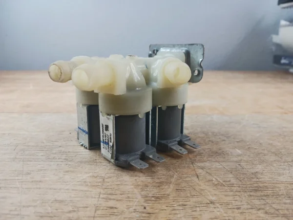 Válvula de agua para lavadora Lg 33890027-