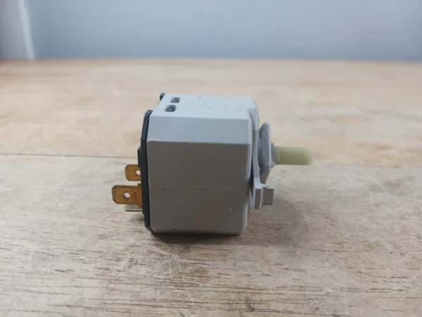 Interruptor de arranque secadora Whirlpool W10117655-