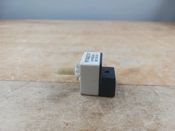 Interruptor selector secadora Whirlpool W10420747-