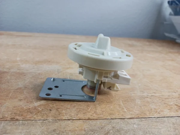 Interruptor de presión para lavadora Lg 6601er1006-