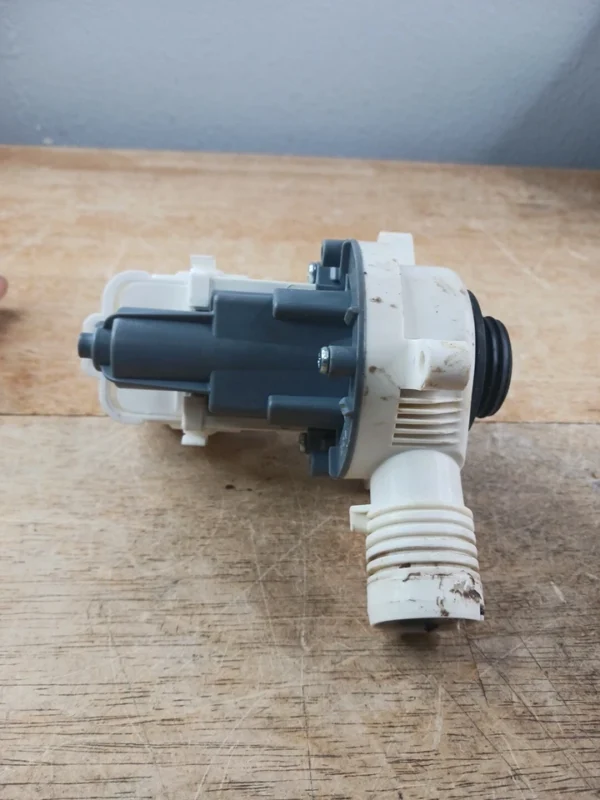 Whirlpool Washer Drain Pump W10661045