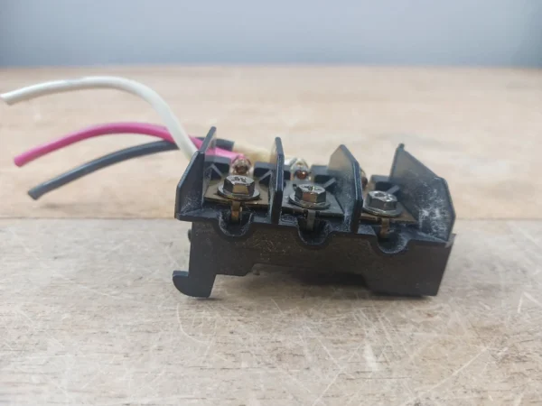 Bloque de terminales para secadora Frigidaire 1347021-
