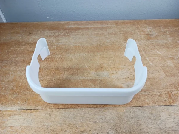 Cubo puerta refrigerador Frigidaire 240351601-