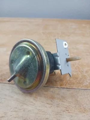 Interruptor de presión para lavadora Maytag 62093620-