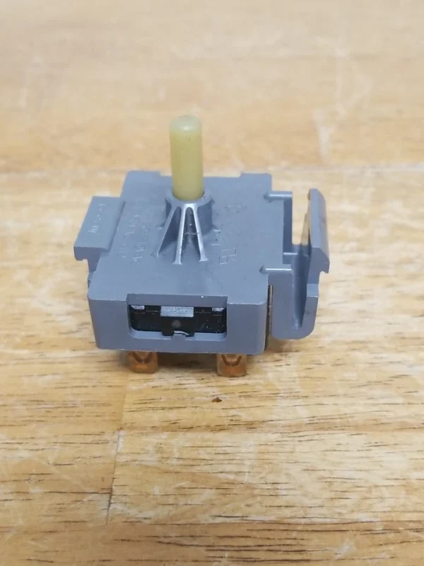 Interruptor de lavadora Maytag 62302180 (garantía de devolución de dinero)-