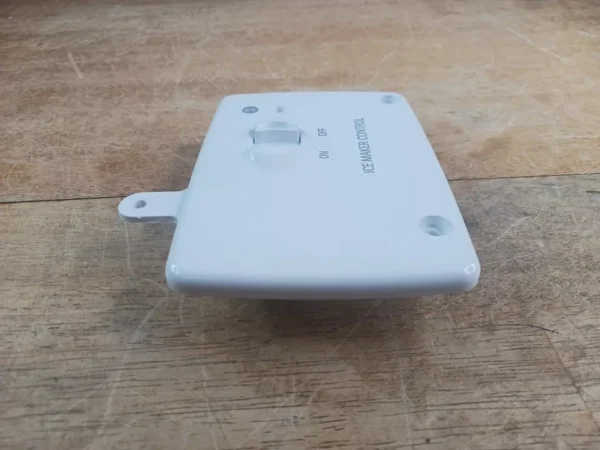 Control para máquina de hielo refrigerador Whirlpool 2198588-