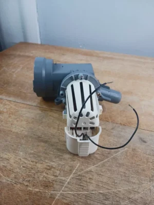 Bomba de drenaje para lavadora Whirlpool 461970228513-