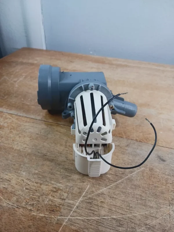 Bomba de drenaje para lavadora Whirlpool 461970228513-