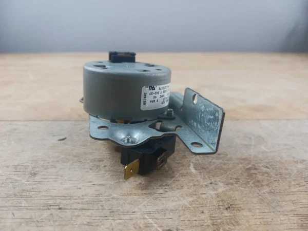 Cerradura de puerta para estufa Whirlpool 525-0112-