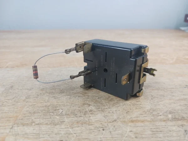 Interruptor de temperatura para secadora Maytag 53-3533-
