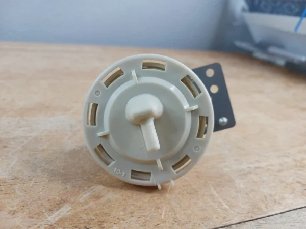 Interruptor de presión para lavadora Lg 6601er1006-