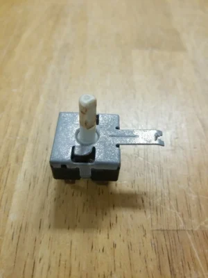 Interruptor de temperatura giratorio para lavadora GE HOTPOINT 175D2314P011-