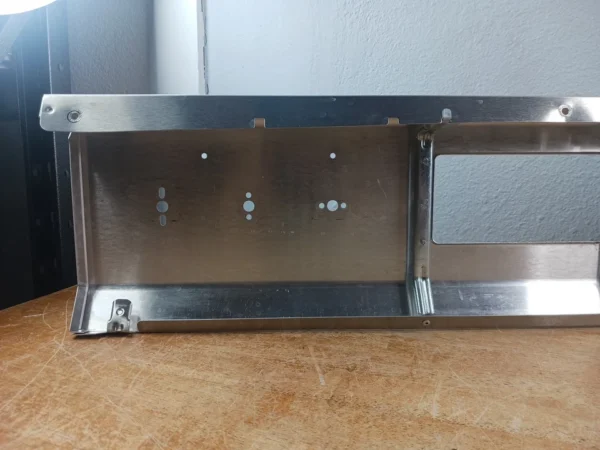 Panel de control de estufa Frigidaire 5304509173
