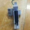 Cerradura para tapa de puerta de lavadora Whirlpool 8318084 (garantía de devolución de dinero)