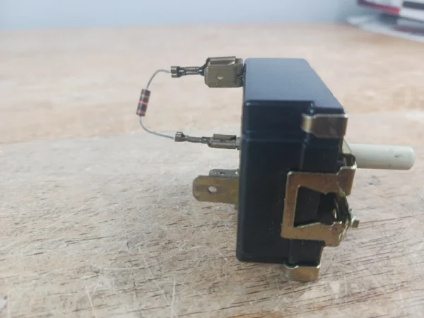 Interruptor de temperatura para secadora Maytag 53-3533-