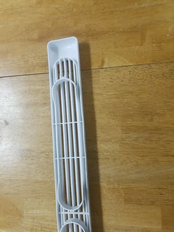 Parrilla de patada para refrigerador Frigidaire 241839405-