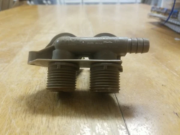 Whirlpool Washer Water inlet Valve 3955673 (Money Back Guarantee)