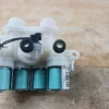 Válvula de entrada de agua para lavadora Whirlpool W11096267-
