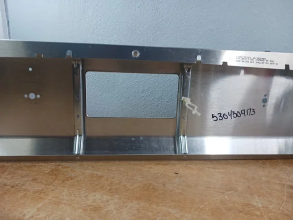 Panel de control de estufa Frigidaire 5304509173