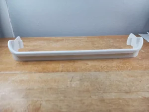Estante de puerta de refrigerador Frigidaire 240545101-