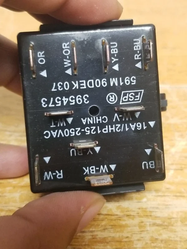 Interruptor de lavadora Whirlpool 3954573 (garantía de devolución de dinero)-