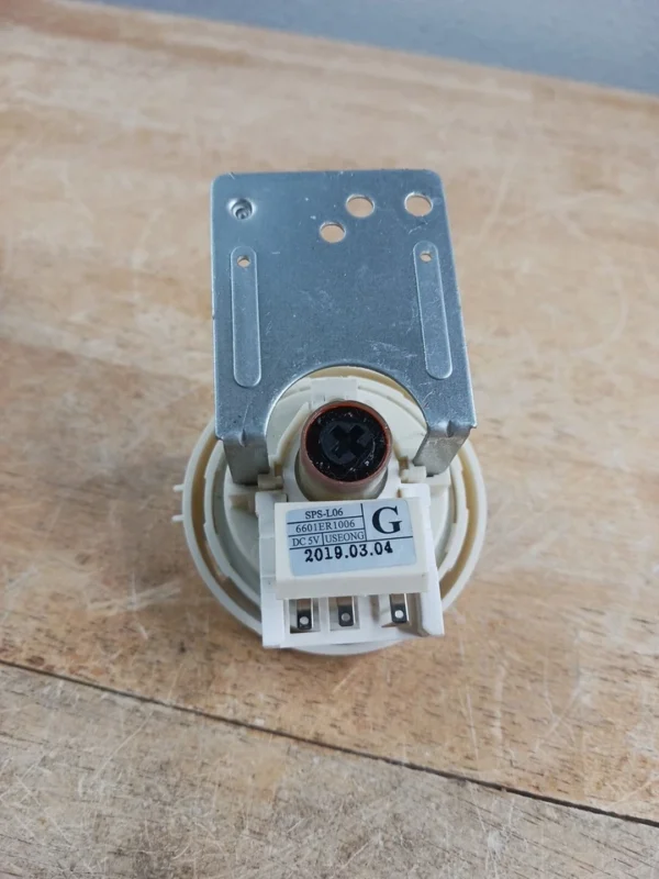 Interruptor de presión para lavadora Lg 6601er1006-