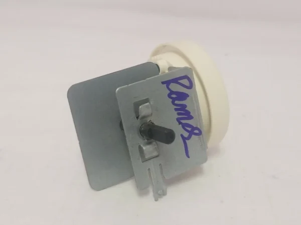 Interruptor de presión ge lavadora wh12x10076, 175D2290p034.-
