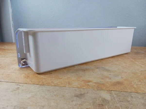 Samsung Refrigerator Low Bin Da64-02501 Da63-04199a
