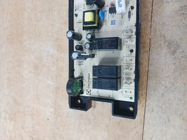 Placa de control de rango Frigidaire A12736407-