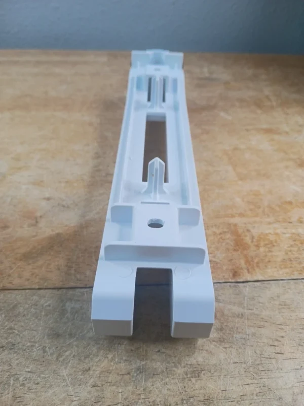 Riel medio crujiente para refrigerador Whirlpool W10669195-