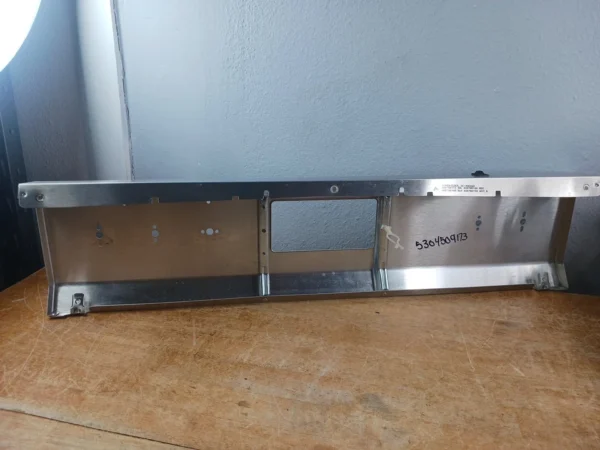 Panel de control de estufa Frigidaire 5304509173