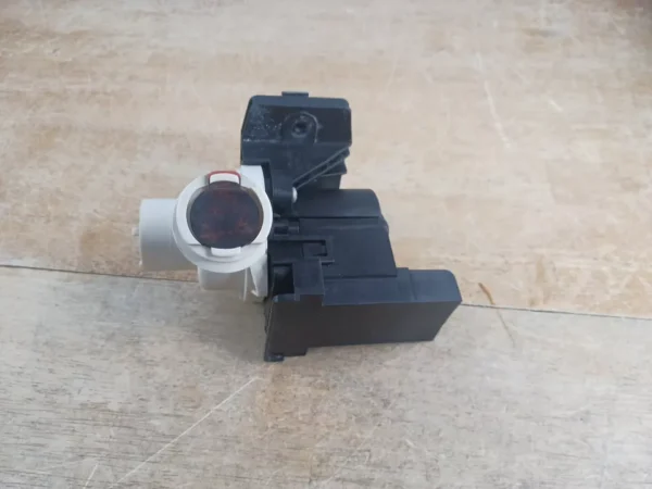Bomba de drenaje para lavadora Frigidaire 137624500-