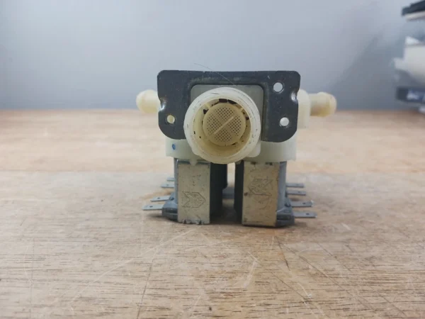Válvula de agua para lavadora Lg 33890027-