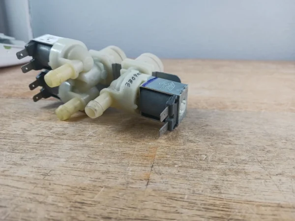 GE Washer Water Valve 33090017