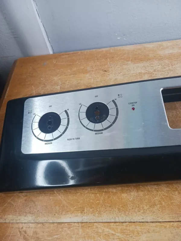 Panel de control de estufa Whirlpool W10267397