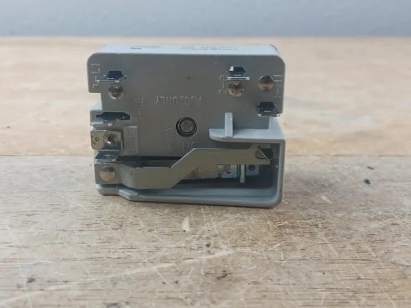 175d2315p017 ge interruptor selector secador.-