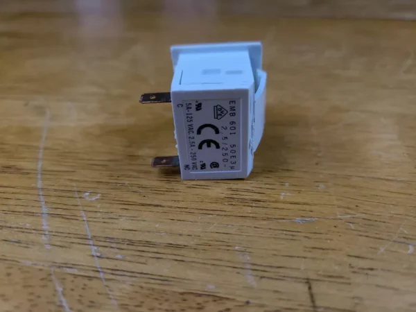 Whirlpool/Roper Refrigerator Light/Lamp/Door Switch W11384469 AP6893312