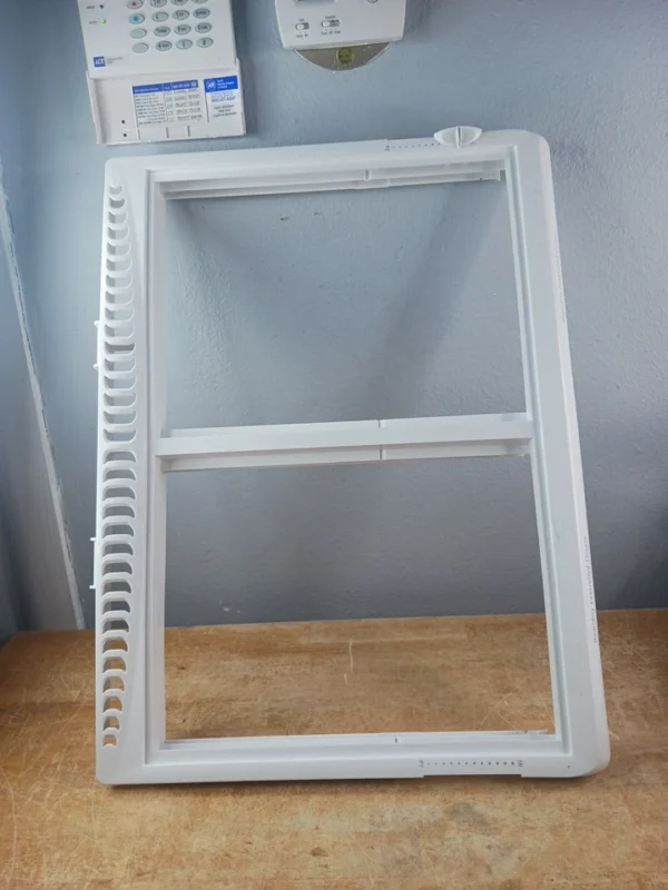 Frigidaire Refrigerador Crisper Frame 240337000-
