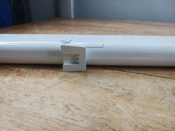 Aleta para puerta de refrigerador Whirlpool W11122876-