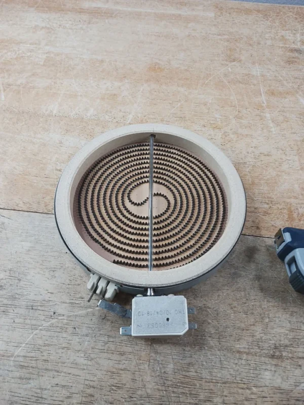 Elemento Ge Estufa 7 pulgadas WB30T10129