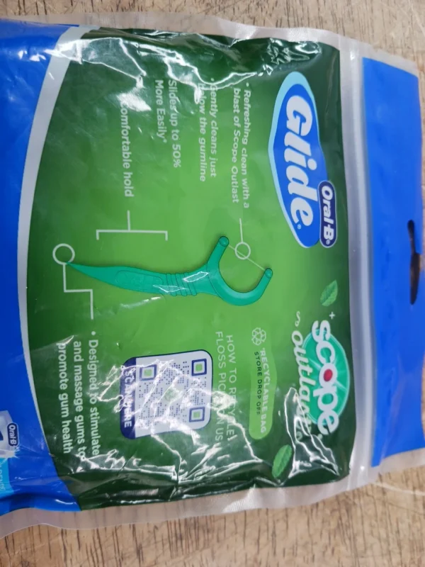 3 Pack Oral-B Glide Complete with Scope Outlast Dental Floss Picks 225 Total