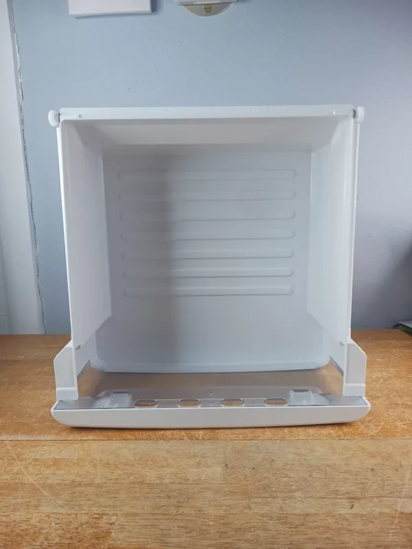 Kitchenaid Refrigerator Crisper Drawer 2219988 Small Crack in handle
