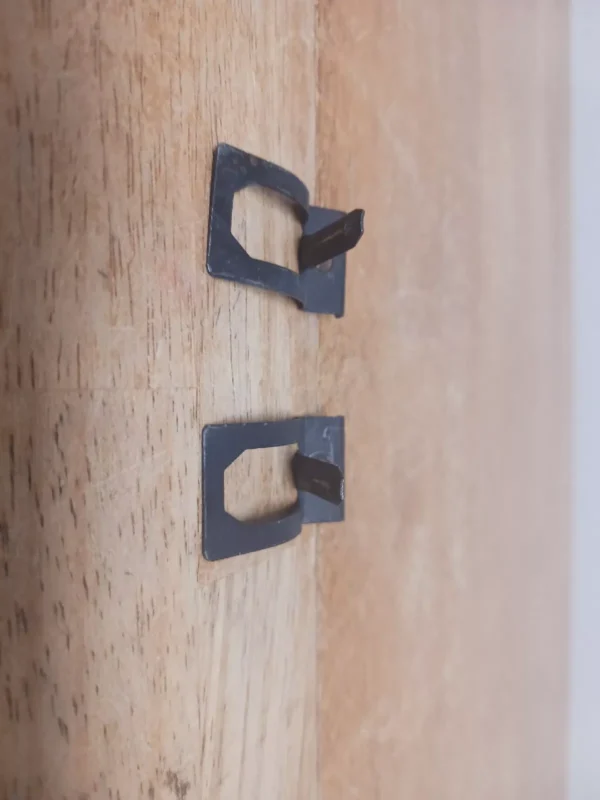 2x Frigidaire Range Mounting Clip 316461700