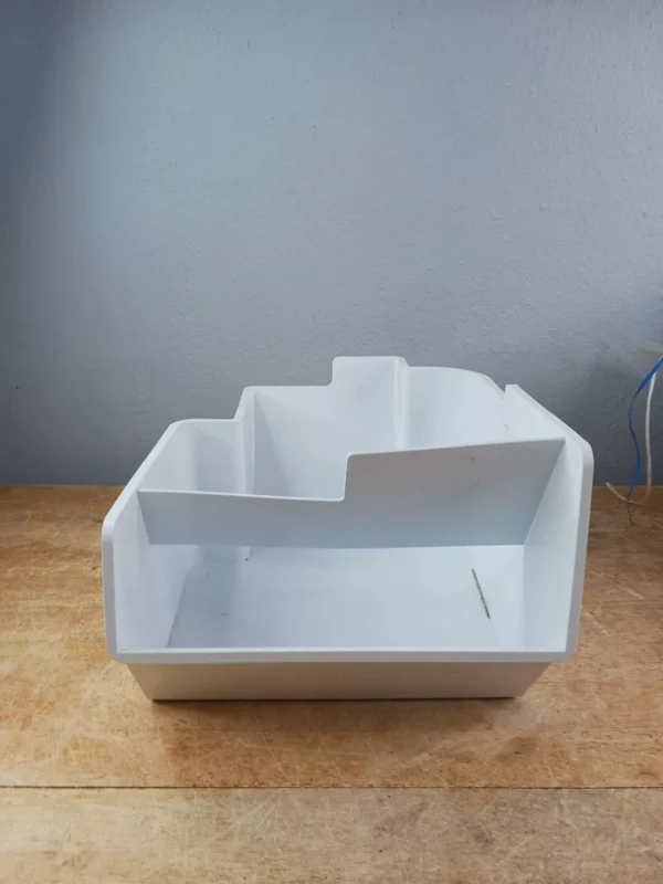 Ge Refrigerator Ice Bucket 197d8124p001