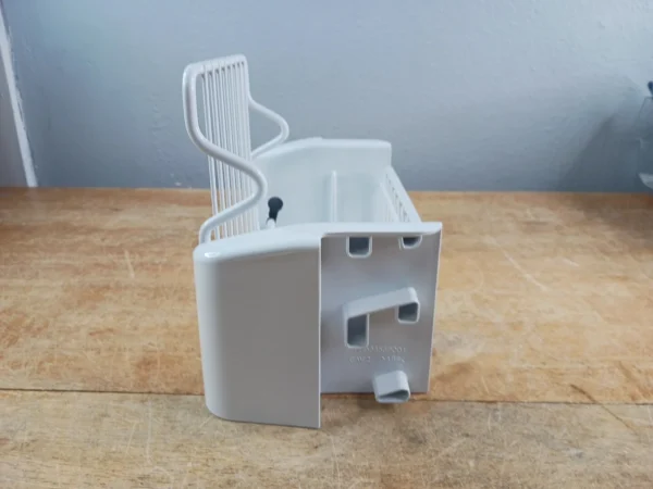 GE Refrigerator Door Tilt Basket 200D2356p001